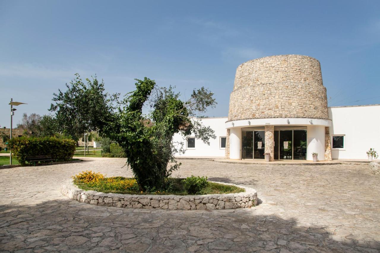 Dolmen Sport Resort Minervino di Lecce Exteriör bild